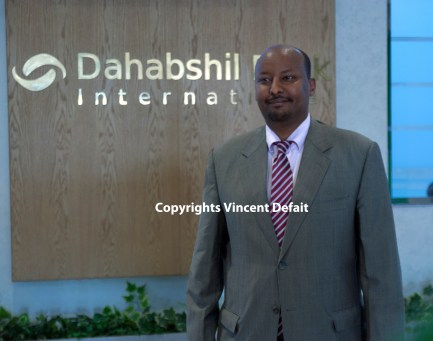 Hargeisa, Somaliland (Déc. 2015) - Abdirashid Duale, le patron