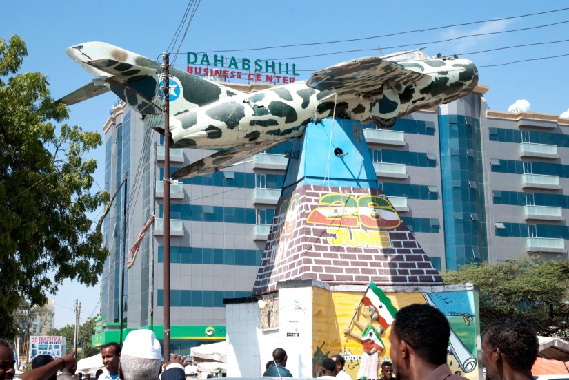 Hargeisa, Somaliland (Dec. 2015) - Le mémorial du bombardement